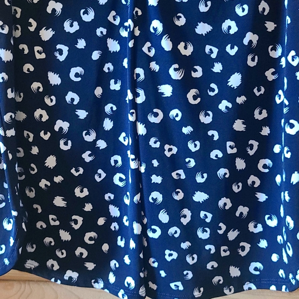 Beacon Blouse - Picture 3 of 4